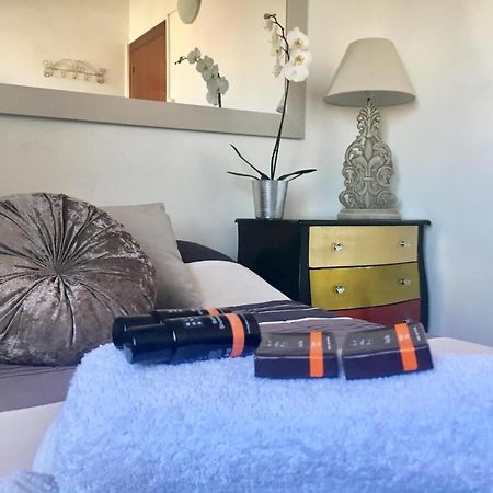 Private Rooms In City Center Barcelona Ngoại thất bức ảnh